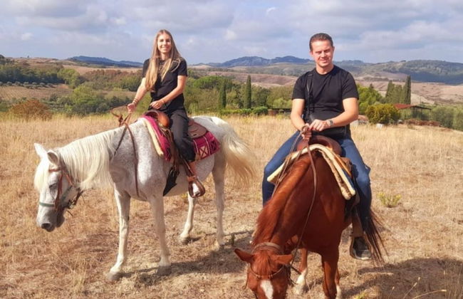 Horseback Riding in the Tuscan Countryside - Photo 3