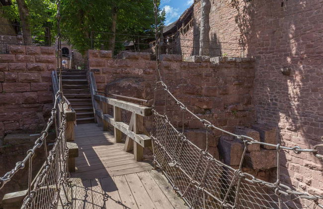 Ingresso do castelo de Haut-Koenigsbourg - Foto 6