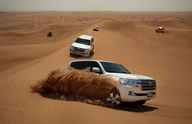 Evening Desert Safari BBQ Dinner in Dubai - Photo 8