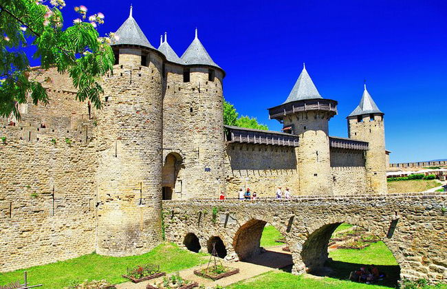 Best Intro to Carcassonne in 2 hours with a Local - Photo 1