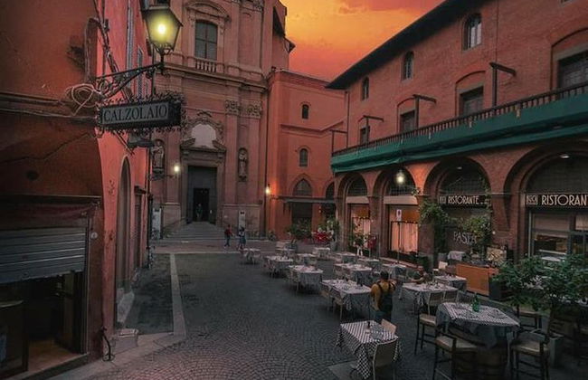 Bologna Food & Cultural Walking Tour - Photo 10