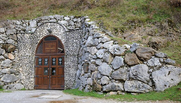 Picos de Europa: Bulnes, funicular y queso Cabrales desde Oviedo - Foto 4