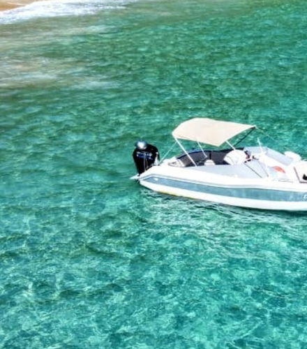Foto de Paseo en barco privado por Ilha Grande
