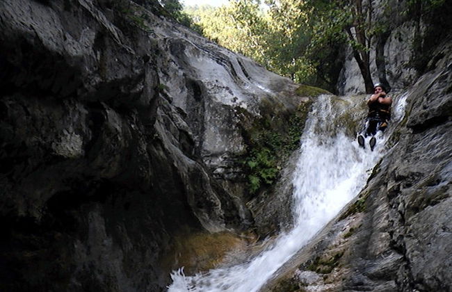 Torrentismo nel canyon Hidrofobia - Foto 5