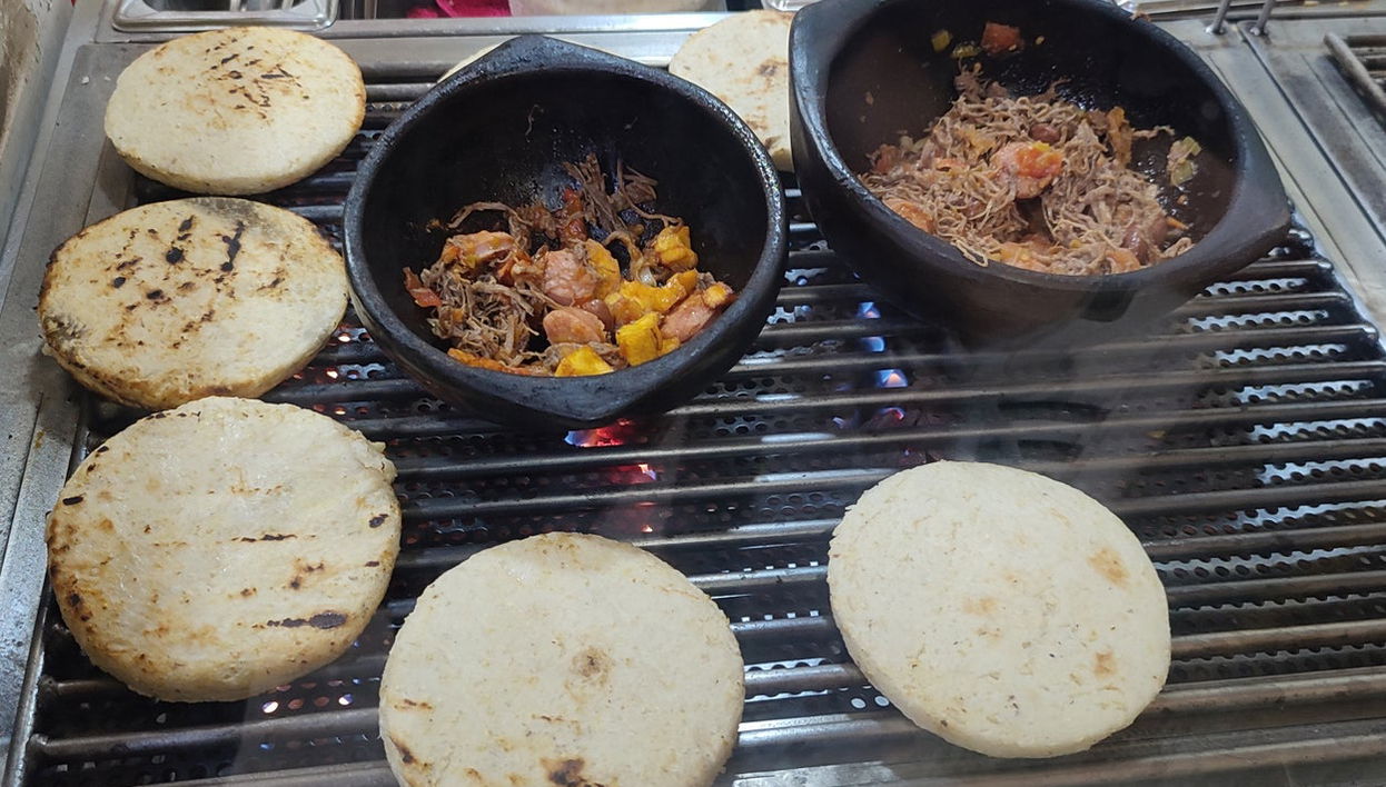 Medellín Street Food Tour - Photo 1