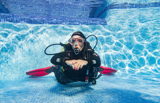 Bautismo de buceo en el Parque Natural del Estrecho - Foto 4