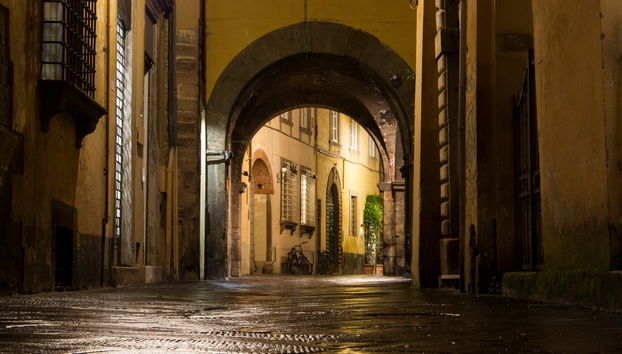 Lucca Night Tour - Photo 4