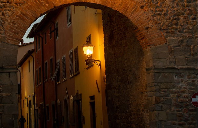 Tour nocturno por Lucca - Foto 3