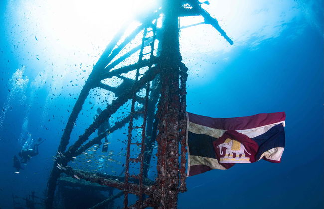 Buceo en el naufragio HTMS Chang - Foto 5