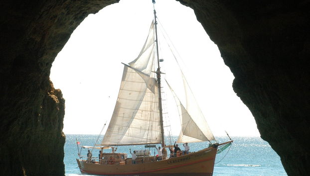 Crucero y barbacoa en barco pirata - Foto 3