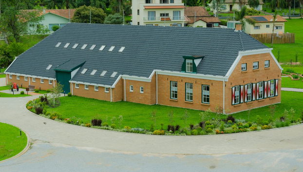 Carambeí + Castrolanda Tour - Photo 4