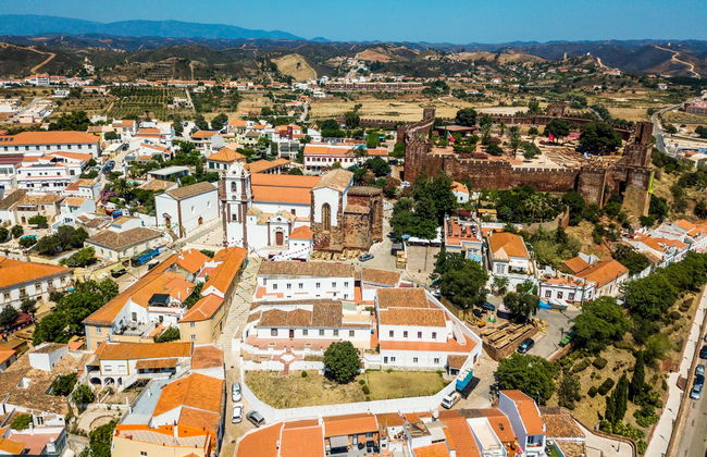 Silves & Caldas de Monchique Tour - Photo 3