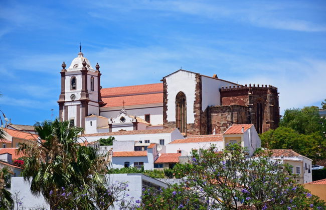 Silves & Caldas de Monchique Tour - Photo 2