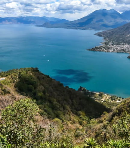 Foto de Excursión al Lago Atitlán + Paseo en barco a San Juan La Laguna​