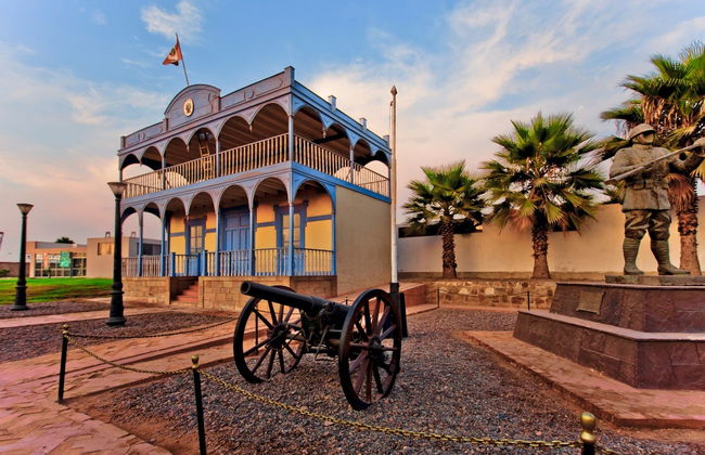 Real Felipe Fortress Night Tour - Photo 2