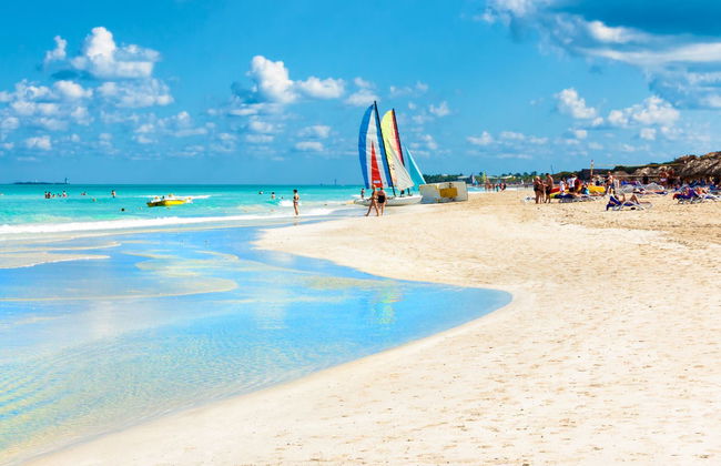 Private Classic Car Beach Day Trip - Photo 3