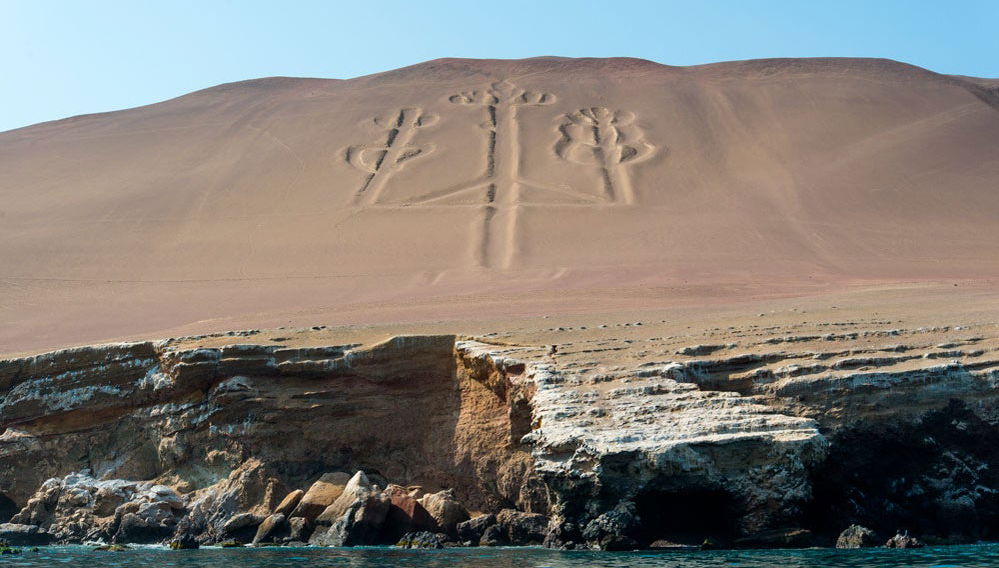 Ballestas Islands Tour - Photo 1