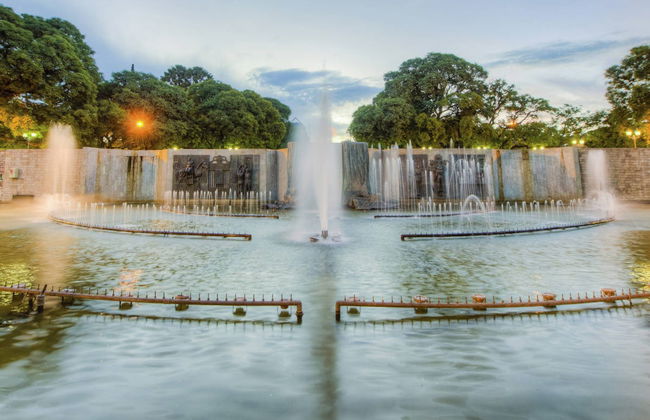 Mendoza City Tour - Photo 2