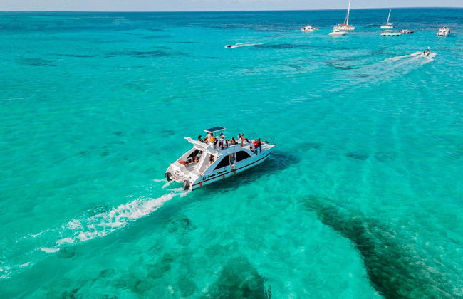 Punta Cana Party Boat - Foto 2