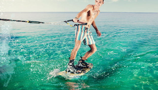 Esquí acuático o wakeboard en Maafushi - Foto 5