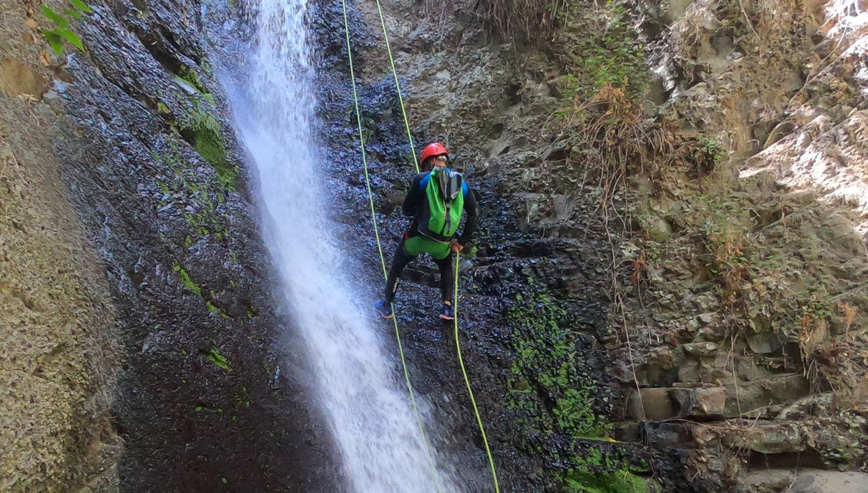 Cernícalos Ravine Canyoning Activity - Photo 1