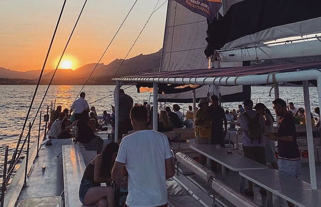 Catamaran Sunset Cruise in Denia - Foto 2