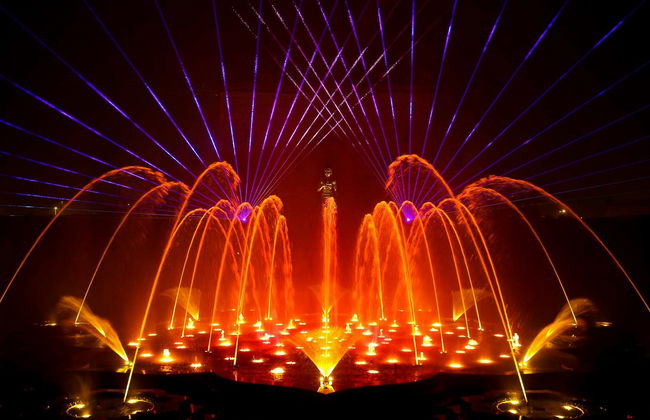Espectáculo de luz y sonido en el templo Akshardham - Foto 2