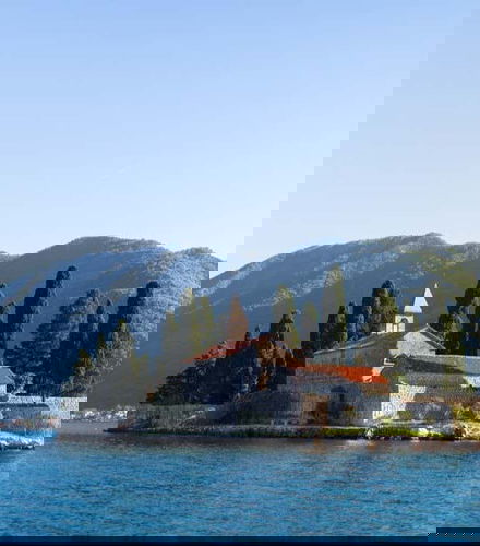 Foto de Tour por Perast y Nuestra Señora de las Rocas para cruceros