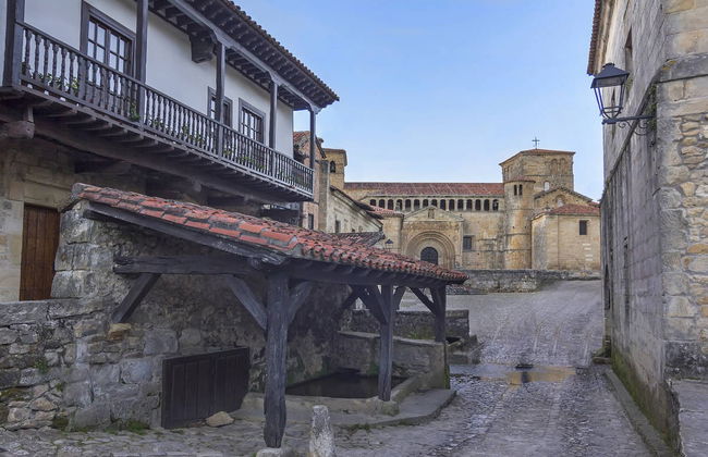 Visita guiada por Santillana del Mar - Photo 2