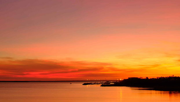 Charles Darwin Sunset Cruise - Foto 4