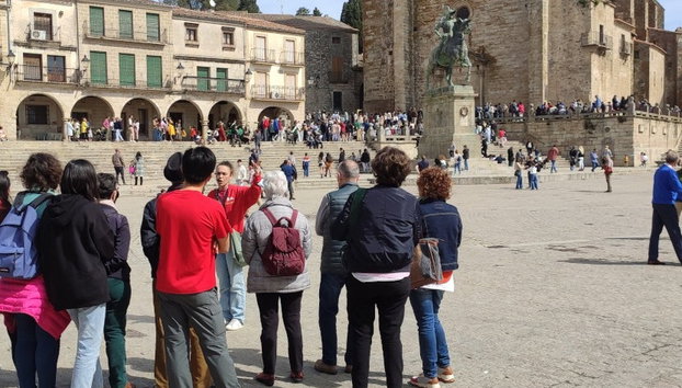 Visita guiada por el Trujillo medieval - Foto 2