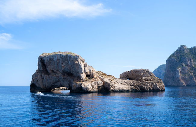 Cala Saladeta + Ses Margalides Boat Trip - Photo 15
