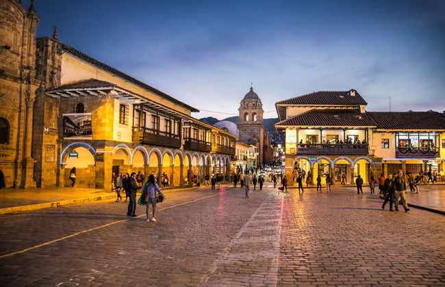 Cusco Private Party Bus - Photo 3