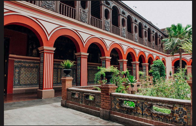 Santo Domingo Convent + Casa del Oidor or Larco Museum - Photo 3