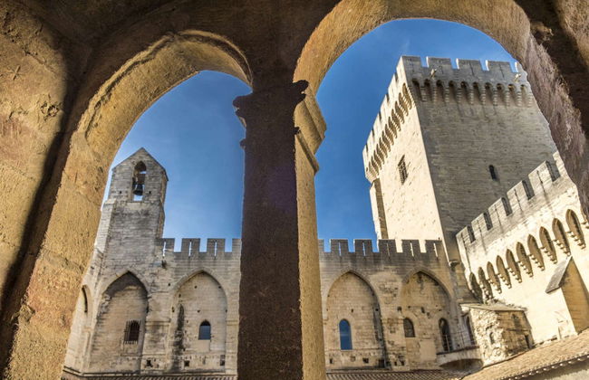 Pont du Gard, Les Baux, Avignon et Châteauneuf du Pape - Photo 1
