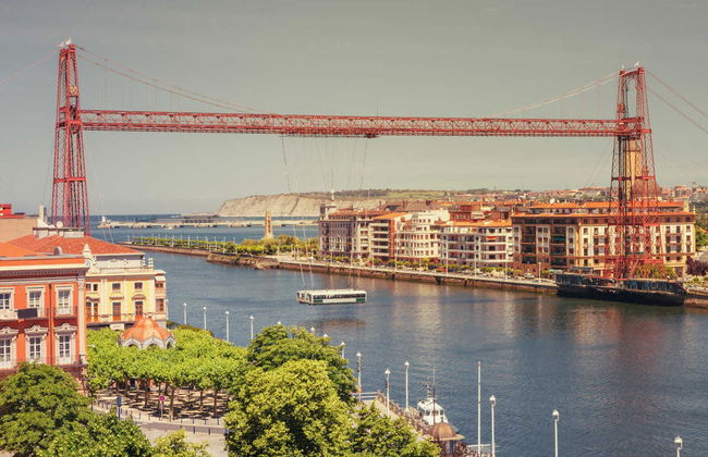 Balade en bateau à Bilbao et Portugalete - Photo 1