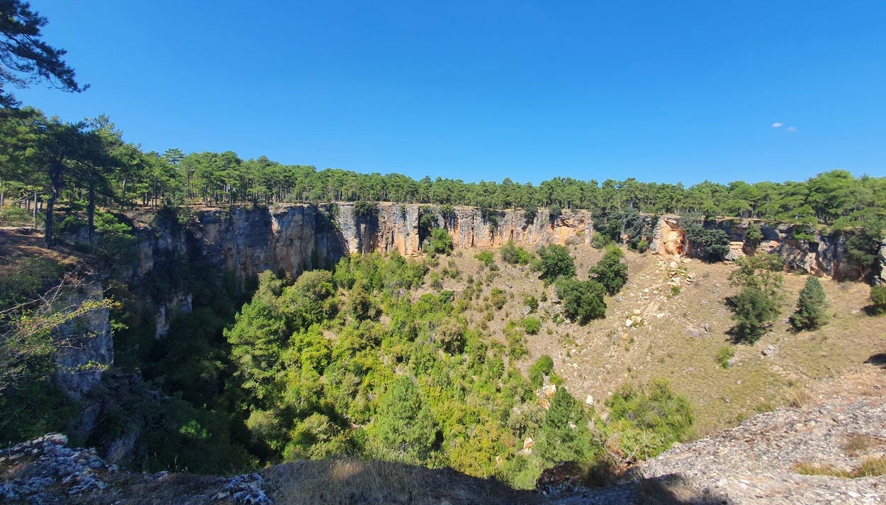 Excursión a las Torcas y lagunas de Cuenca - Foto 1