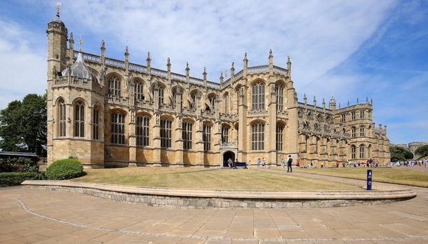 Windsor, Stonehenge and Oxford Day Trip - Photo 2