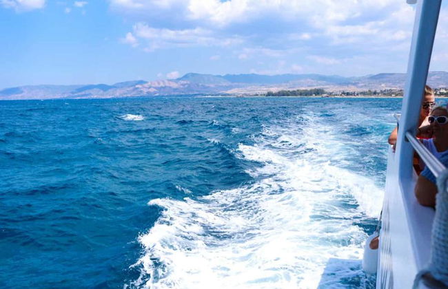 Blue Lagoon Cruise with Botanical Garden, Wine Tasting and Banana Plantation Visit - Photo 2