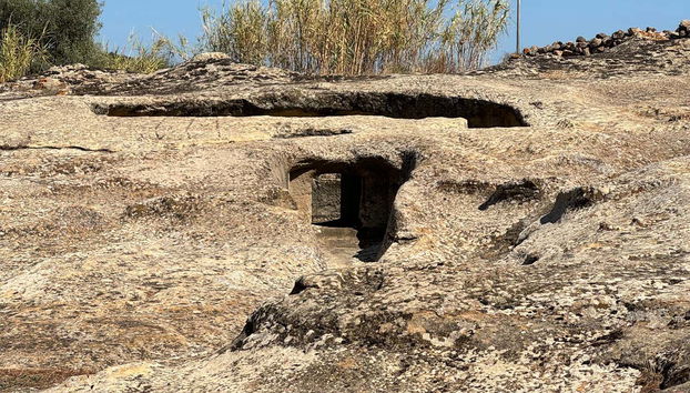 Excursión a Su Nuraxi de Barumini y las Domus de Janas - Foto 5