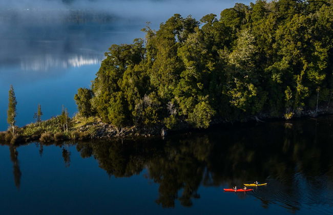 Tour en kayak por el lago Mapourika - Foto 8