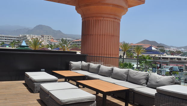 Hard Rock Cafe Tenerife - Photo 4