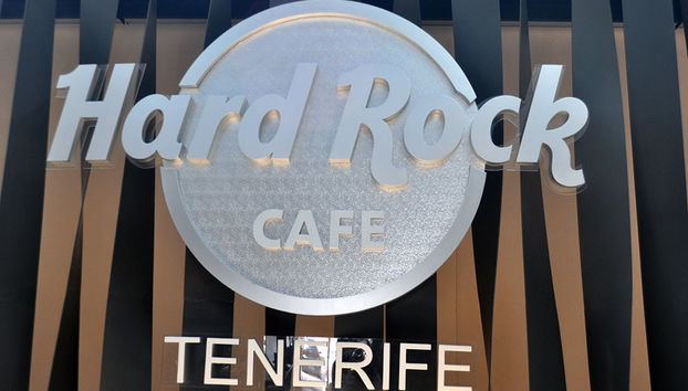 Hard Rock Cafe Tenerife - Photo 5