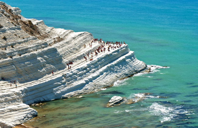 Giro in barca alla Scala dei Turchi - Foto 1