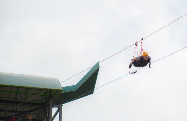 El Monstruo Zip Line - Photo 4