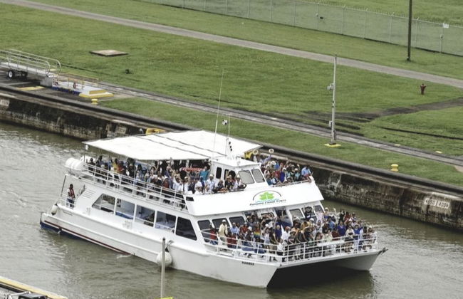 Passaggio del Canale di Panama fino a Colón - Foto 5