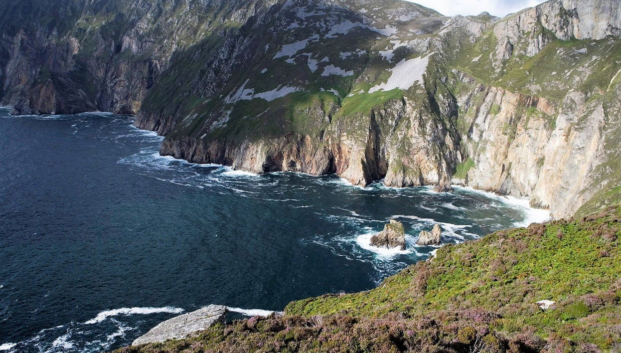Balade en bateau le long des falaises de Slieve League - Photo 1