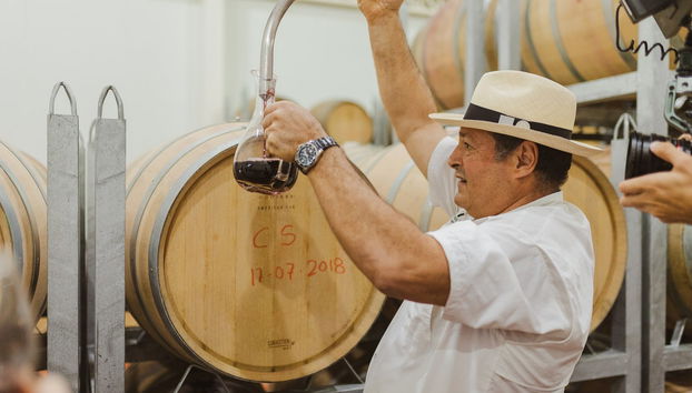 Dos Hemisferios Winery Tour - Photo 5