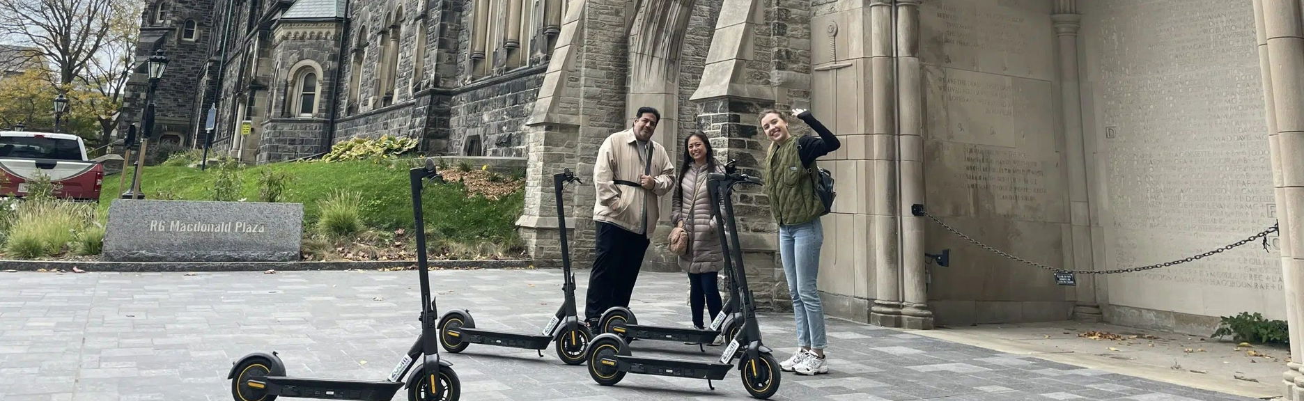 Toronto Scooter Tour - Photo 1