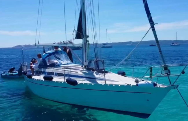 Escursione all'arcipelago della Maddalena in barca a vela - Foto 3